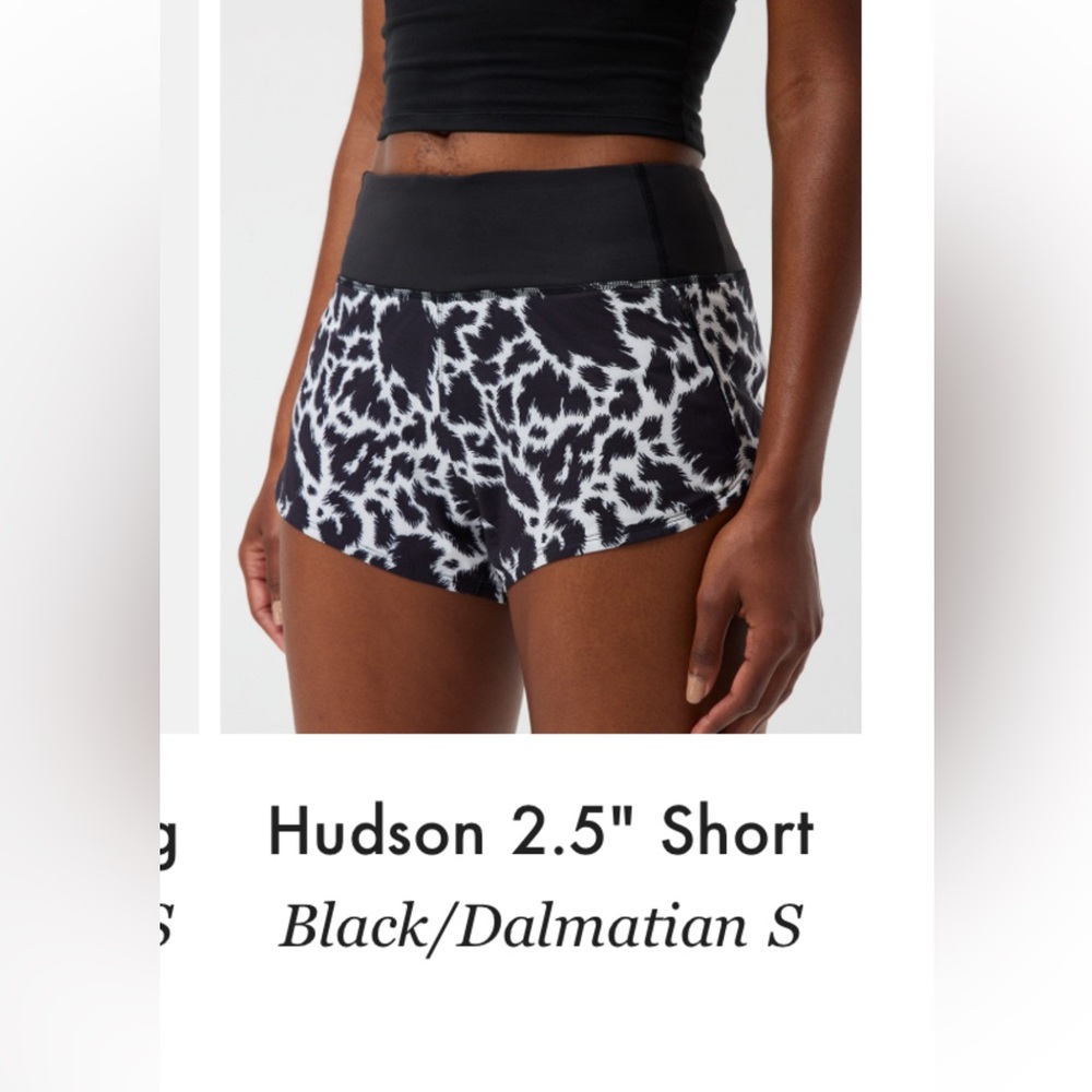 Outdoor Voices Hudson running shorts 2.5in